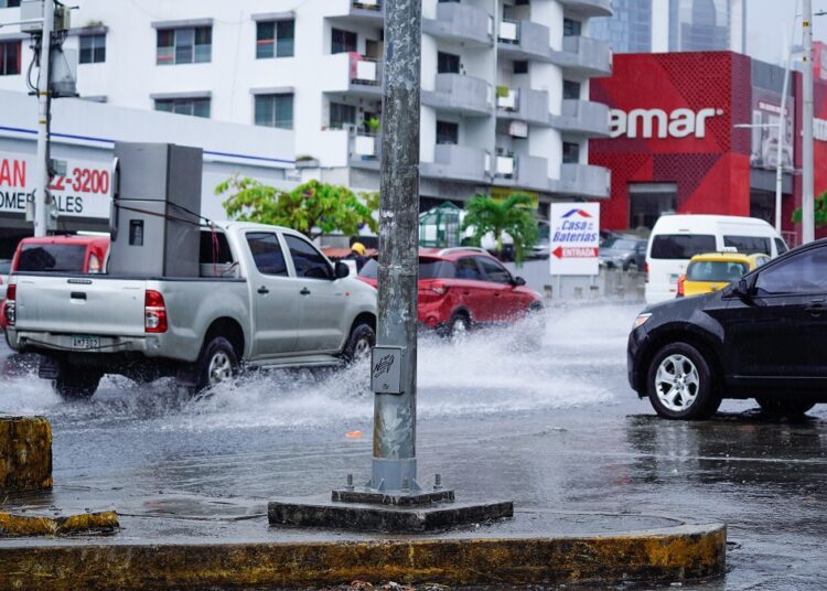 Temporal en Panamá fuertes lluvias provocaron graves inundaciones en