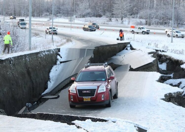 VIDEOS Un terremoto en Alaska provocó una alerta de tsunami Diario