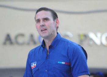 Ernesto Muyshondt promete ordenar las finanzas de la alcaldía de San Salvador