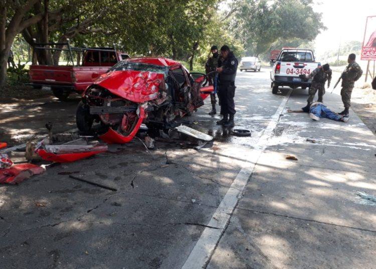 Un lesionado en accidente de tránsito en autopista a Santa Ana