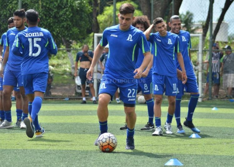 Alianza se niega a prestar a sus jugadores para la Selección