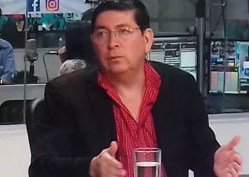 Walter Araujo y Geovanni Galeas analizan la evaluación del Gobierno