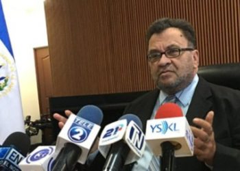 Roberto Arévalo Ortuño: “Si la FGR me tiene desconfianza, pues que me recuse del caso Carla Ayala”