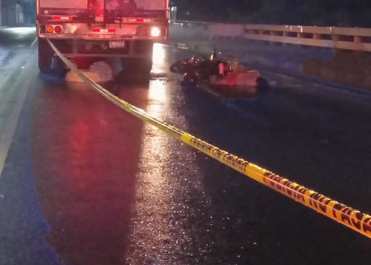 Motociclista ebrio muere en el boulevard Venezuela