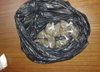 PNC captura a dos sujetos por posesión y tenencia ilegal de droga