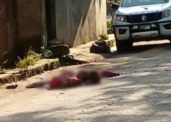 Mujer muere aplastada por un microbús de la ruta 109