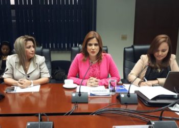 Milena Mayorga propone retornar la embajada de El Salvador a Jerusalén en Israel