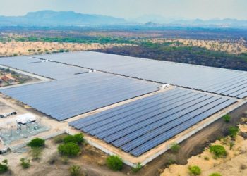 Presentan la primera planta solar del proyecto Bósforo en La Unión