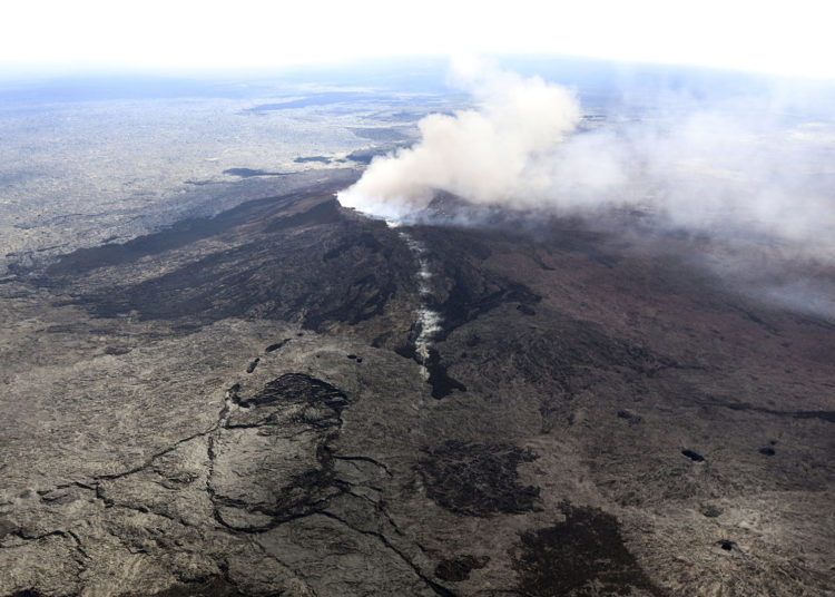 Potente terremoto sacude el volcán Kilauea en Hawái