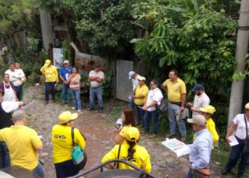 Familias de comunidad El Espino tienen terrenos y $8,000 de indemnización por cobrar