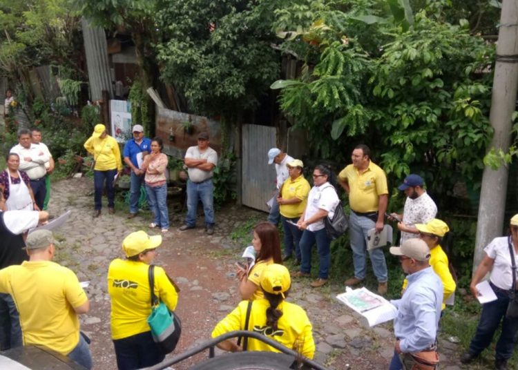 Familias de comunidad El Espino tienen terrenos y $8,000 de indemnización por cobrar