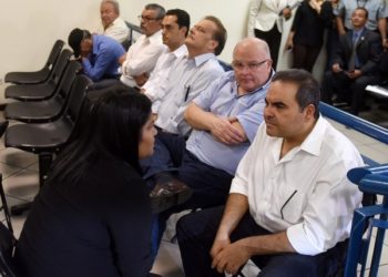 Exfuncionarios de Saca que recibieron sobresueldos no los declararon en Hacienda