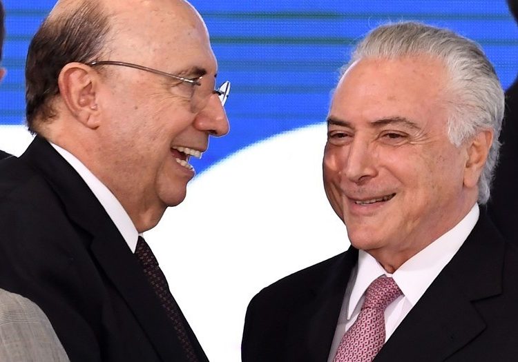 Turbulencias internacionales disparan el dólar en Brasil