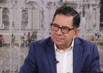 Chicas tilda de arrogante a Bukele por no asistir a citatorio judicial