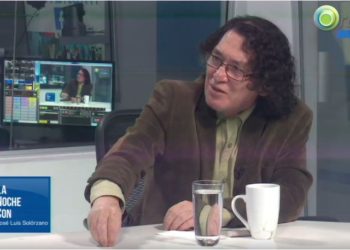 Giovani Galeas: El primer acuerdo de los diputados fue construirse un palacio