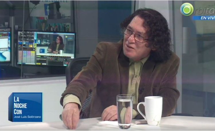 Giovani Galeas: El primer acuerdo de los diputados fue construirse un palacio