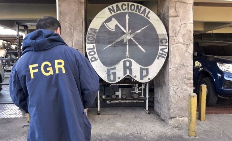 Envían a juicio a 9 policías por presuntamente participar en masacre en Zaragoza