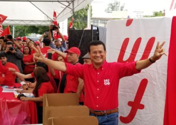 Hugo Martínez es el candidato presidencial del FMLN para 2019