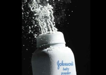 Mujer gana demanda contra Johnson & Johnson por ocasionarle cáncer