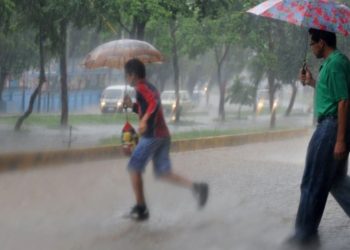 Protección Civil emite advertencia por lluvias a nivel nacional