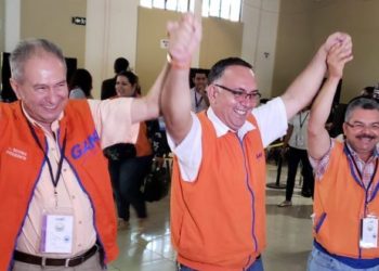 Ordenan entregar credencial de alcalde de San Francisco Gotera a Nahin Ferrufino