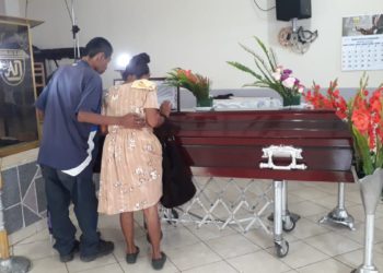 Una anciana muerta y tres heridos dejan fuertes lluvias en Nahuizalco