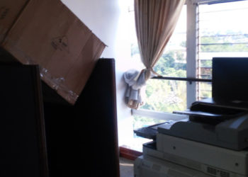 Pleito entre Quijano y Gallegos por muebles de la presidencia de la Asamblea Legislativa