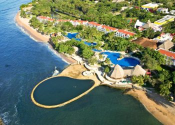 Catedrático se suicida en hotel Decameron Salinitas