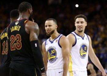 Warriors vencen a los Cavaliers por segundo juego de Playoffs de las Finales de la NBA