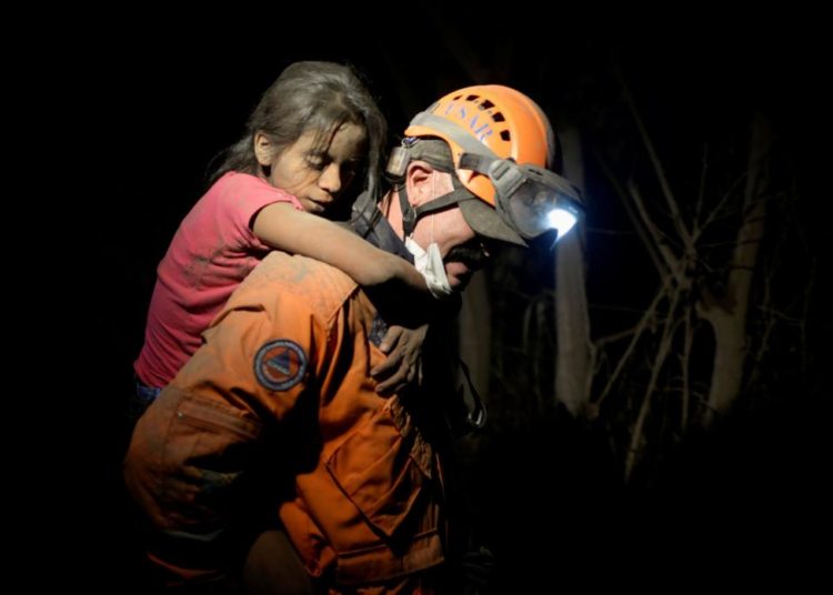 Erupción de Volcán de Fuego deja al menos 69 muertos en Guatemala