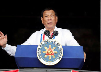 Presidente de Filipinas: «Su Dios es estúpido, el mío tiene sentido común»