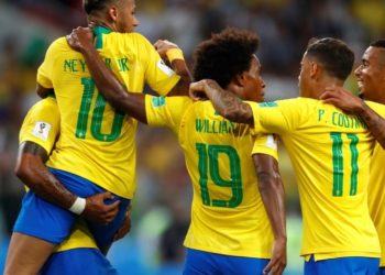 Brasil vence a Serbia y se clasifica como primera de grupo