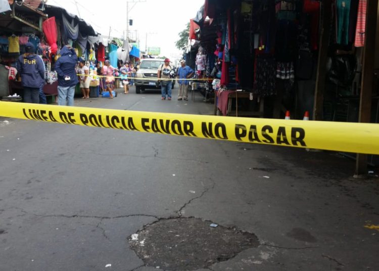 Encuentran feto «no humano» en el mercado municipal de San Vicente