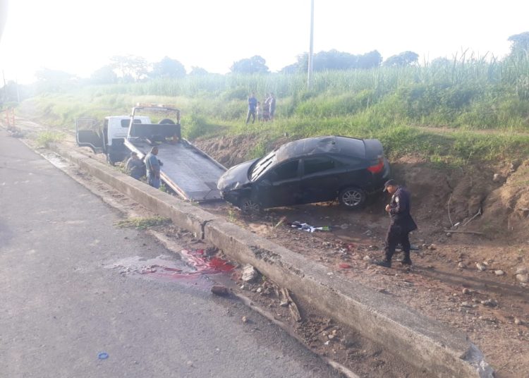 Dos personas mueren en un hecho confuso en la carretera a Zacatecoluca