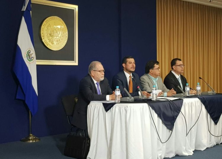 Ministro de Hacienda: «Los gastos reservados se incluyen en el presupuesto de muchos países»