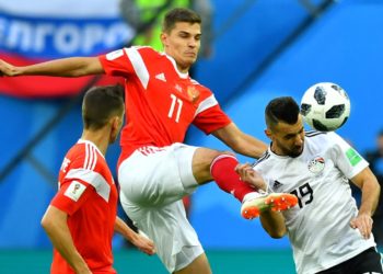 Rusia derrotó a Egipto y se acercó a los octavos de final