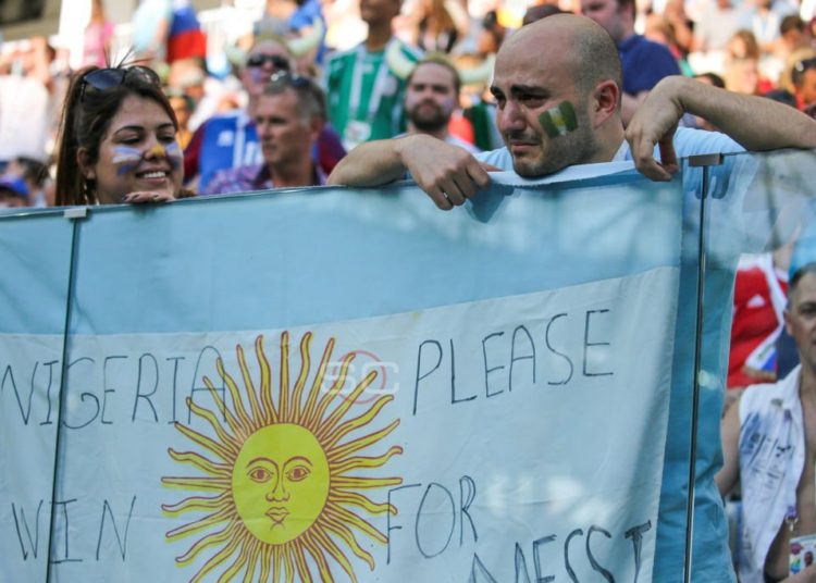 Nigeria le ganó Islandia y mantiene el sueño de Argentina en Rusia 2018