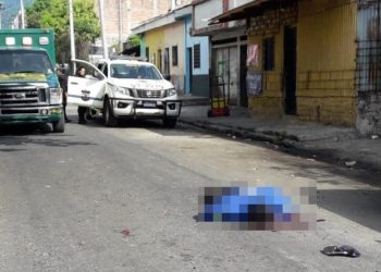 Hombre recibe diez impactos de bala en las cercanías de «La Tiendona»
