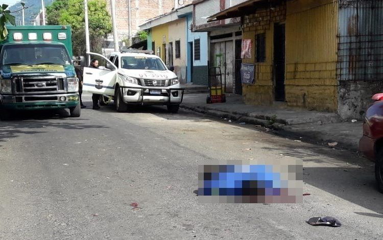 Hombre recibe diez impactos de bala en las cercanías de «La Tiendona»