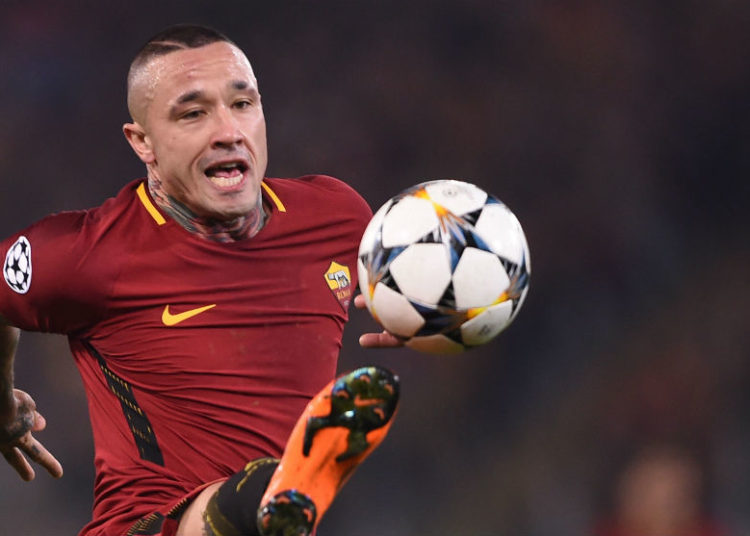 Nainggolan: «Los futbolistas no salen del armario porque están avergonzados»