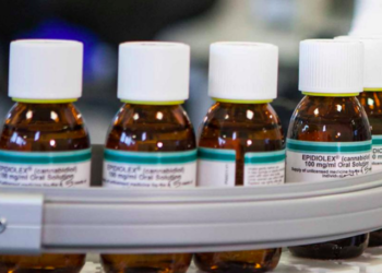 Estados Unidos aprueba el uso de un medicamento con marihuana