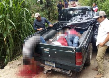 Masacran a tres hombre en vehículo con placas salvadoreñas en Esquipulas