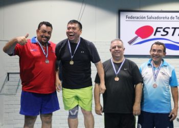 Samuel Alfonso y Emme Arias los reyes en tenis de mesa