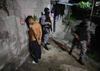 Capturan a dos sujetos que manejaban las finanzas de la clica Villa Mariona de la MS