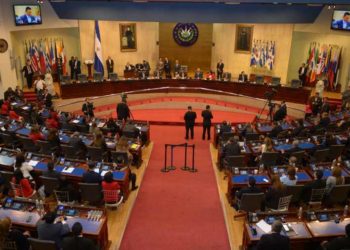 Descubra cuánto reciben en viáticos los diputados salvadoreños en los viajes oficiales