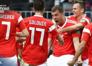 Rusia golea a Arabia Saudí en el primer partido del Mundial