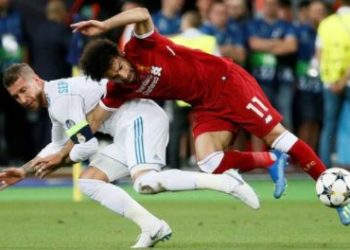 Salah reacciona a las declaraciones de Sergio Ramos sobre la lesión