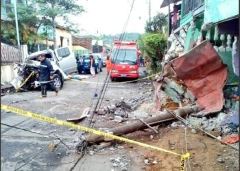 Ebrio protagoniza impactante accidente de tránsito en Ahuachapán