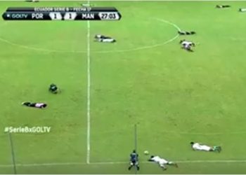 Ataque de abejas obliga a detener un partido en Ecuador