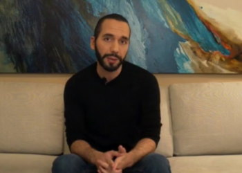 Bukele anuncia su inscripción al CD para participar en elecciones presidenciales 2019